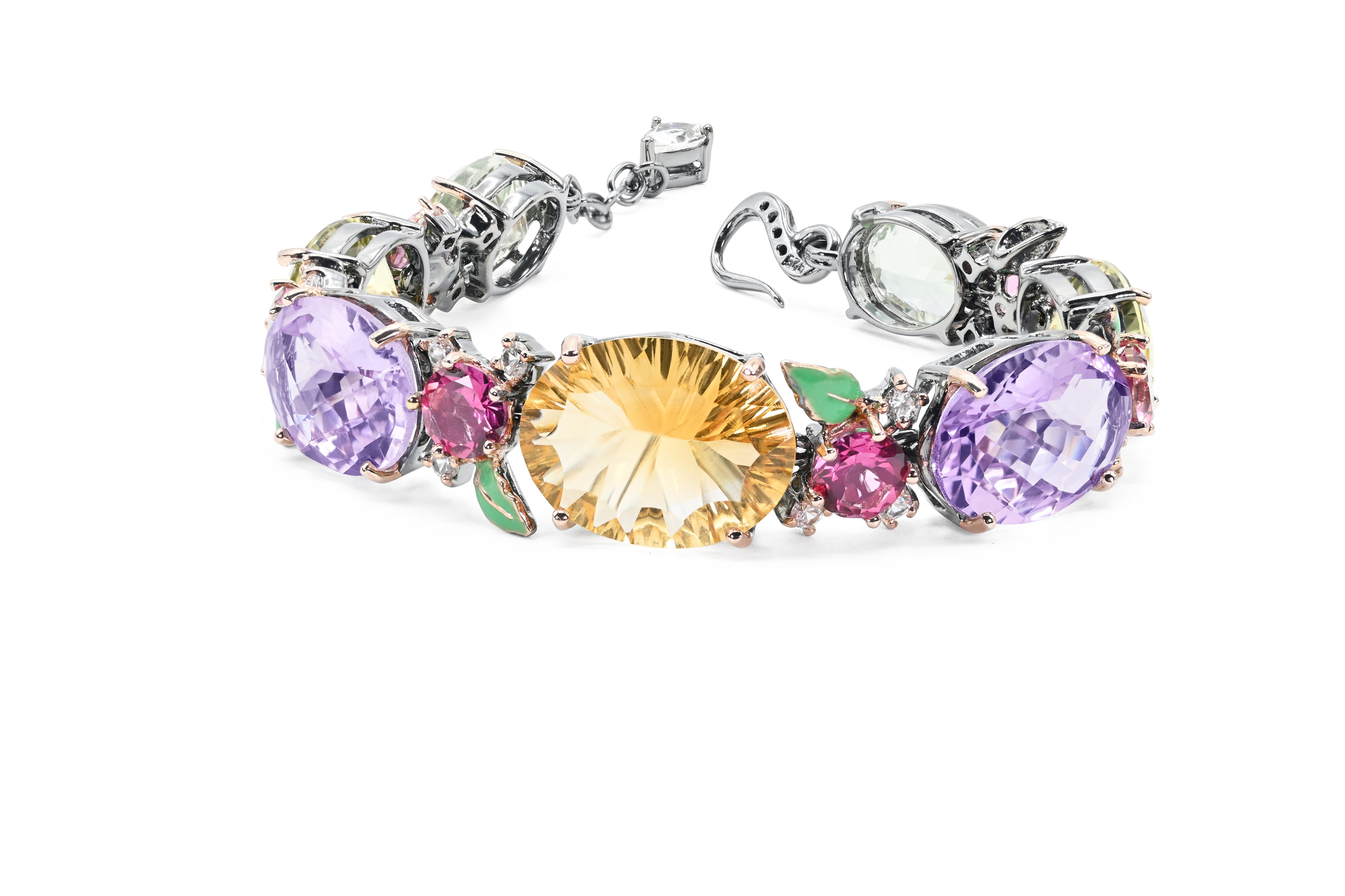 Women's Gold Bracelet